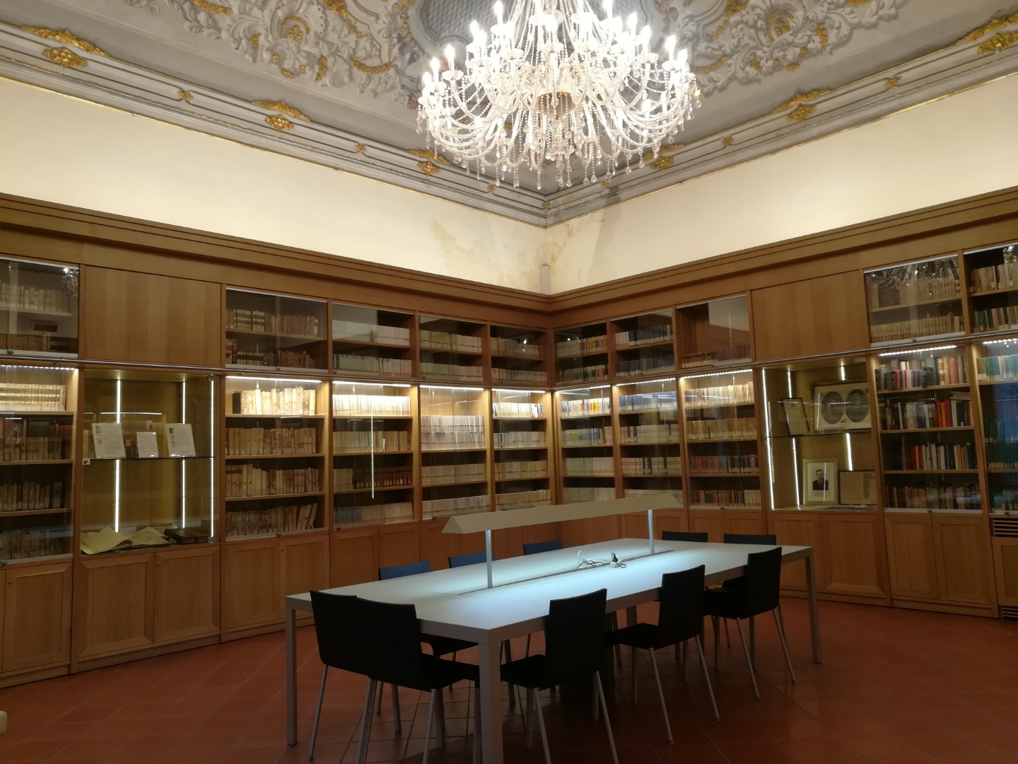 Foto sala studio interno Museo Libro e Cultura
